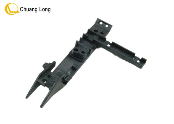 أجزاء آلة أجهزة الصراف الآلي NCR 5886 5887 دليل مقدم الخروج السفلي RH 445-0684015 4450684015