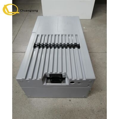 مجسم إعادة تدوير النقود RBG-100 من Glory، جيل جديد من آلة إعادة تدوير الأوراق النقدية مع خزانة