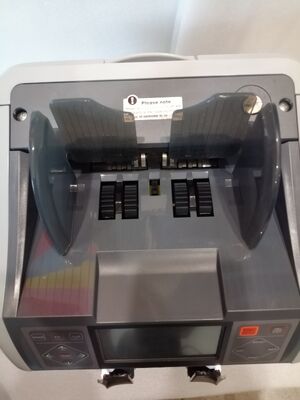 HT-9100+ عداد العملات عداد الفواتير عداد الفواتير الذكي