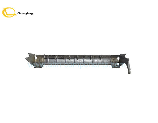 4450707590 445-0707590 قطع غيار ماكينة الصراف الآلي NCR 6625 أجزاء معدنية للستارة